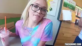Katie Kush In Bubble Butt Blonde Twerks Oily Ass On Big Co