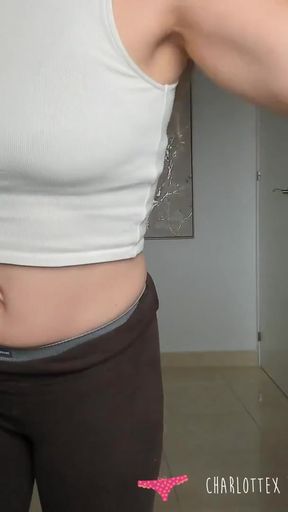 Vends-ta-culotte - Stunning French amateur MILF try on sexy lingerie in front of your amazed eyes   Clip 1