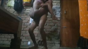 Today bhaiya or bhabhi jabrdust night seelipng chudai video for her