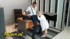 Short Mature Woman Gets Lifted And Pounded By Her Muscular Young Neighbor
