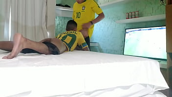 Comi o Rabo do Meu Amigo Durante o Jogo do Brasil - Copa do Mundo 2022