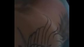 Paolla Ferraz transex dando de mamar.