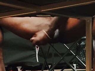 Camera catches BIG DICK male jacking off! Twitter: CesarBellaBish