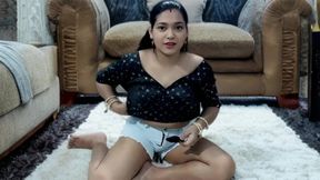 Bhabhi ka blouse fat Gaya devar ne uthaya Maja, desi hindi audio porn sex