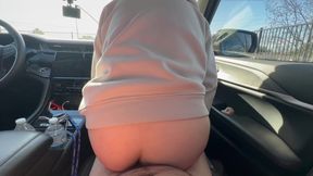Yummy Jimmy and Slutty Kitty Get Horny in the Car and Start to Fuck