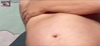 Gresopio Caresses Himself 16