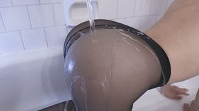 Fuck My Stepsister In Wet Pantyhose 继的湿袜诱惑
