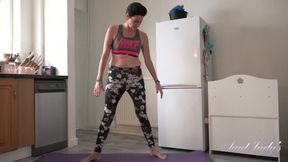 AuntJudys - Working Out with Petite Amateur MILF Scarlet