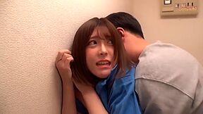 Gns-121 I Lured The Delivery Driver Into My House, Made Him Understand, And Then Did It