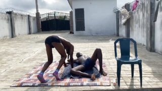 Pasangan, hitam, romantis, fisting – pelacur gay amatir yang di-fisting secara anal