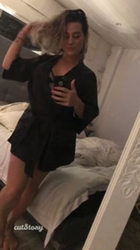 FREE Andrea Garcia VIDEOS &amp; PHOTOS