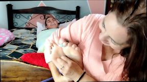 Yusmari Gets Wild Ticklish Reactions From Nayibi's Bare Soles!