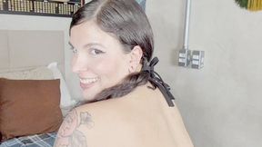 SWALLOW MY FEET DIRTY BITCH TO THE EXTREME - BY QWEEN - CLIP 1