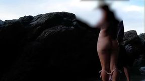 Me cojo a la puta con bikini en la playa bien rico. Video porno amateur