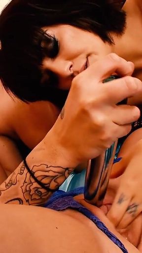 Lexi Ward Parties with Lesbians Mai Bailey & Charley Green in Wet & Sexy Threesome