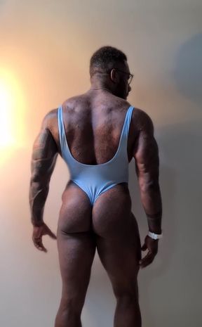 Damm This Leotard Makes My Ass Pop!!