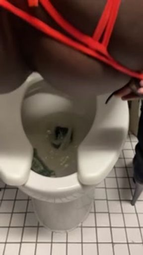 Stripper accidentally pisses on money