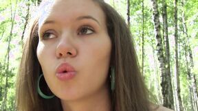 Lucy G Gets Naked & Has Fun In The Park