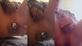 i fucked my ass so hard that it expanded and sperm started flowing out on its own.