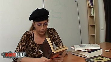 Chubby french teacher deeply ass fucked