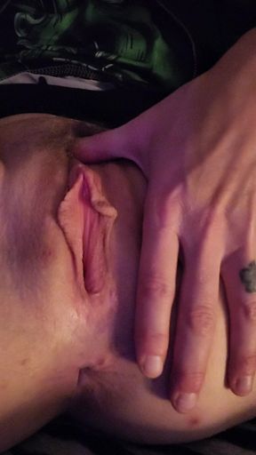 Instructions on how to play with every pussy.