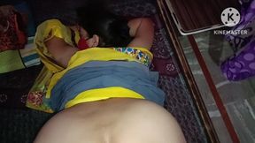 Indian Desi Bhabhi Fucking Doggy Style with Her Lover