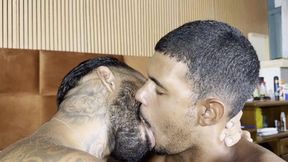 HOT KISSES BETWEEN TWO HOT MEN FROM RIO DE JANEIRO - BY TAYLOR FOX AND MICHAEL RIOS - CLIP 2