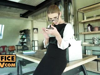 Spex floozy Alexis Crystal rides u in her office in swap for naked pictures of her ex