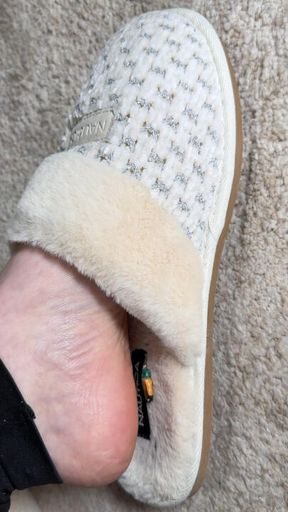 Giantess "Punishing you for Cheating on Me" Foot Worship