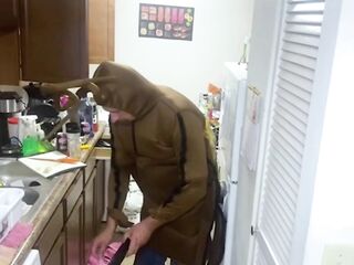 Transformation Fetish – Transformed to Serve: Cleaning Her Kitchen ????