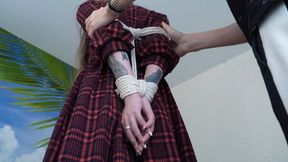 CUTIE’S FIRST BONDAGE (FHD)