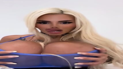 Fuck Your Bimbo Queen