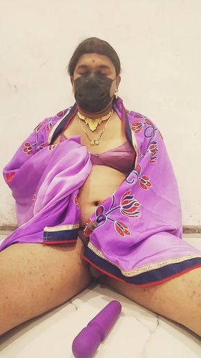 Dipali shemale enjoy wife sex toy and bra and saree hot sexx videos