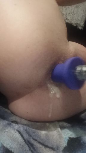 A small hole a dildo machine