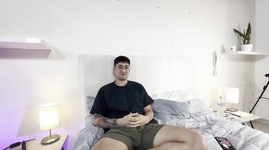 Big Cock Bastian Destroys SIL Pussy Gushing Before GF Arrives