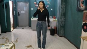 Pink cotton socks tied to the bed and struggling (Chinese model)