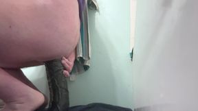 Training Whit My New 20 Inch Dildo