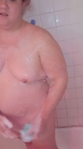 Kandy in the shower