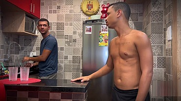 PEGUEI MEU MARIDO ME TRAINDO E ENTREI NA BRINCADEIRA