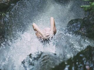 SHOWER TIME ENJOYMENT (AUDIO SOLELY) {Dream}