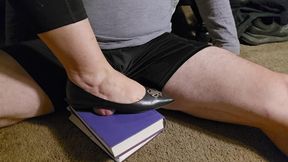 Men are the inferior gender!