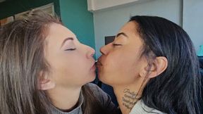 I LOVE FEELING YOUR LIPS - BY SABRINA GREEN AND PYETRA HUNTER - PART 3