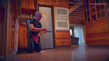 True submission of old slave