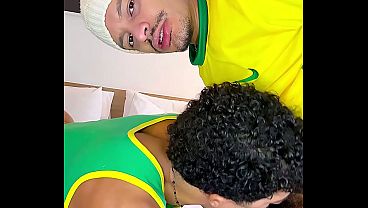 Eu tava feliz&atilde_o arrombando essa puta na vibe da copa do mundo antes da sele&ccedil_&atilde_o brasileira ser eliminada - Foda completa