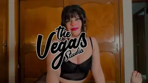 Goth GF gives a hot BJ and deepthroats his average cock