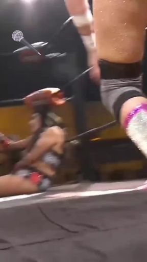 Busty wrestler smothers her opponent with a big booty
