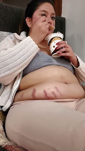 Nicole: Natural Curves and Soft Pleasures