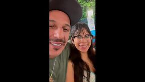 Conheci essa gostosa novinha no bar e meti a piroca.