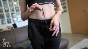 Experience the ultimate first time make-out with BettDuett - German Teen