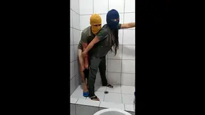 I'M IN THE SHOWER AND MY STEPMOTHER COMES IN TO GET THE TOWEL BUT I ENDED UP FUCKING HER STANDING UP